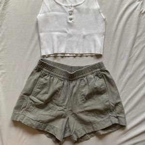 Old Navy Gray Linen Shorts